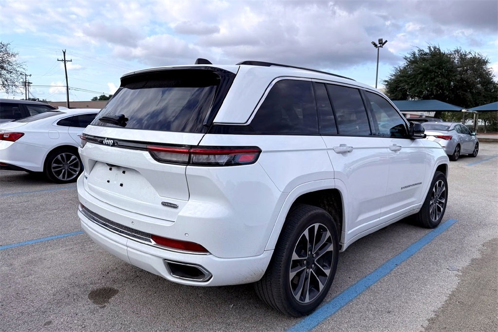 2023 Jeep Grand Cherokee Overland 4xe photo 2