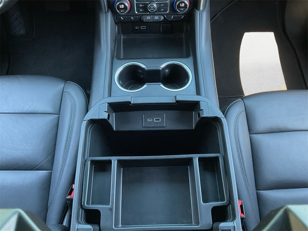2022 Chevrolet Tahoe LT photo 11