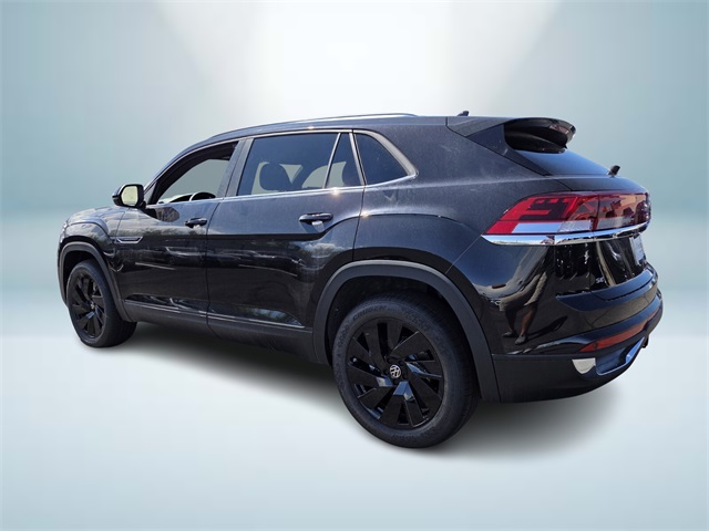 2026 Volkswagen Atlas Cross Sport SE Technology photo 2