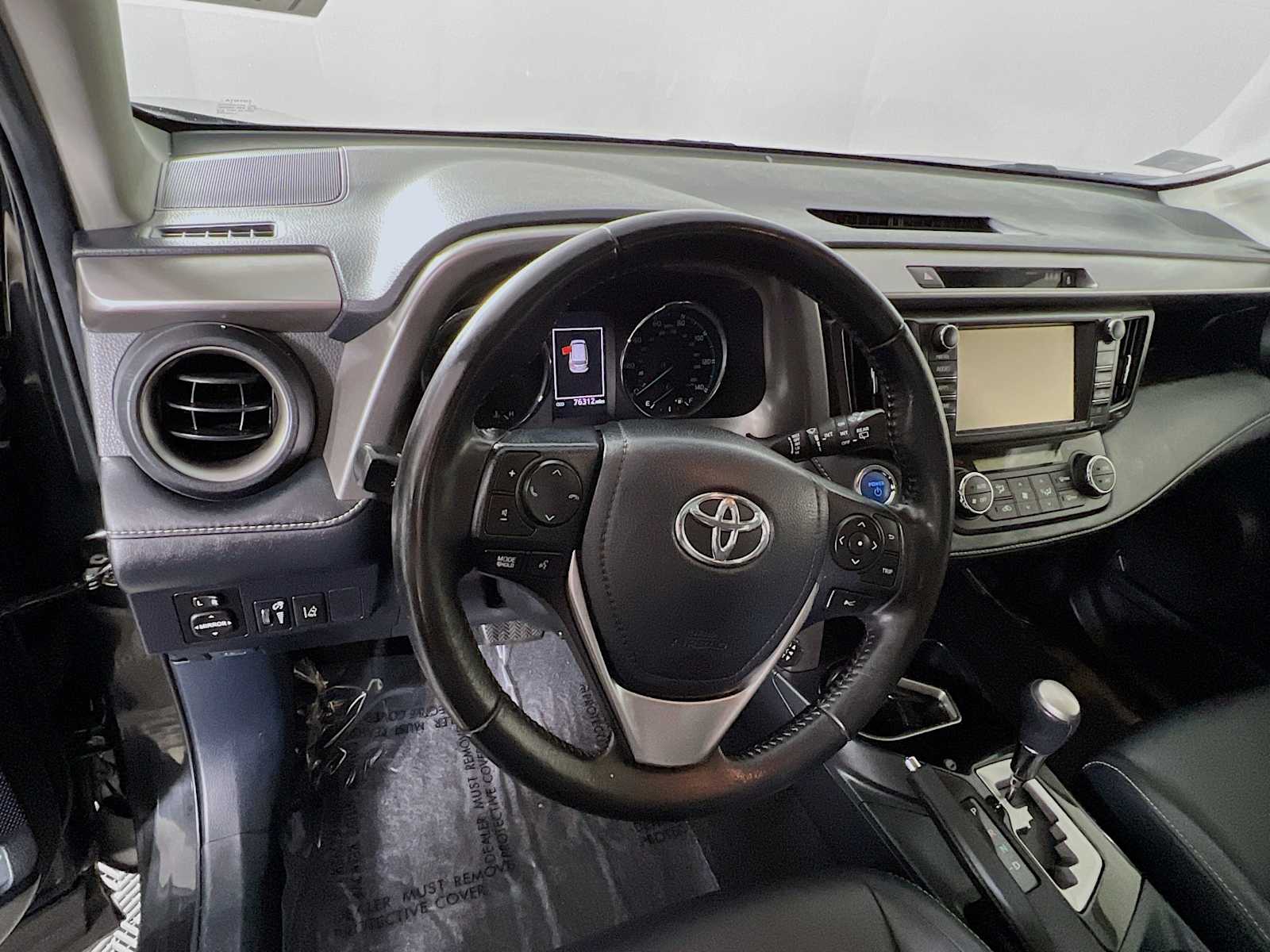 2018 Toyota RAV4 Hybrid Limited photo 11