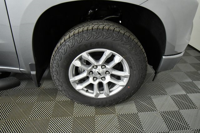 2025 Chevrolet Silverado 1500 RST photo 10