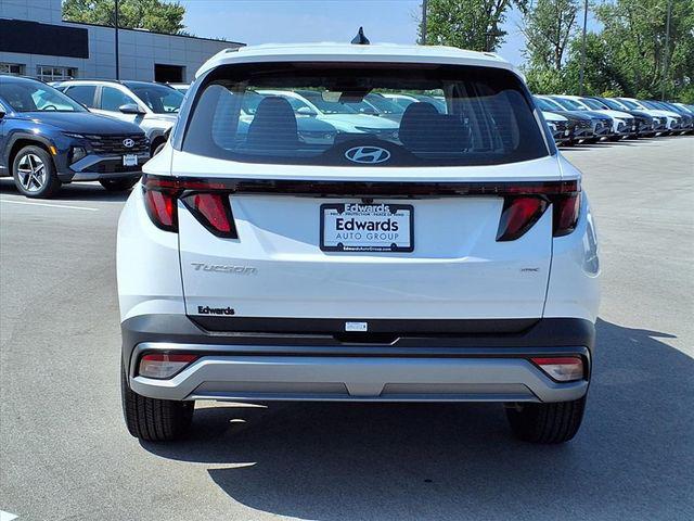 2026 Hyundai Tucson SE photo 4