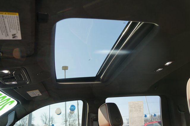 2025 GMC SIERRA - Image 13