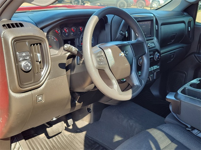 2024 Chevrolet Silverado 1500 Custom photo 18