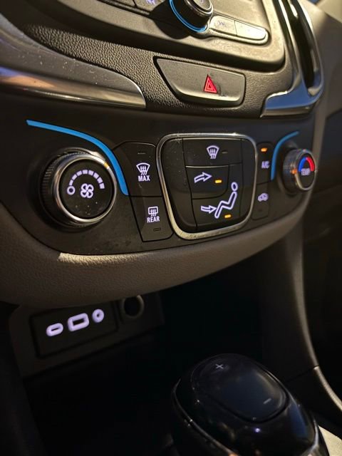 2021 Chevrolet Equinox LS photo 19