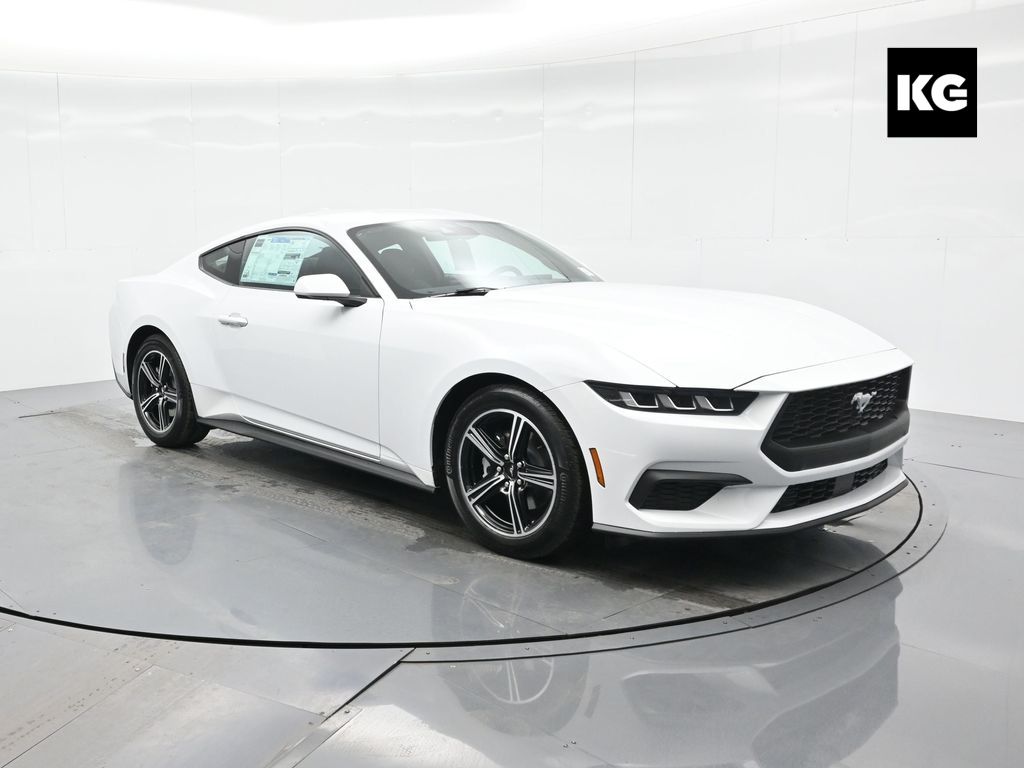 2025 Ford Mustang EcoBoost's photo