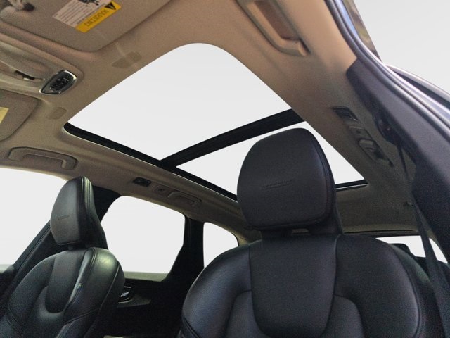 2019 Volvo XC60 T5 Inscription photo 30