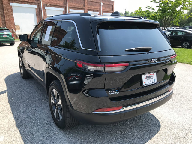2024 Jeep Cherokee Limited 4xe photo 4