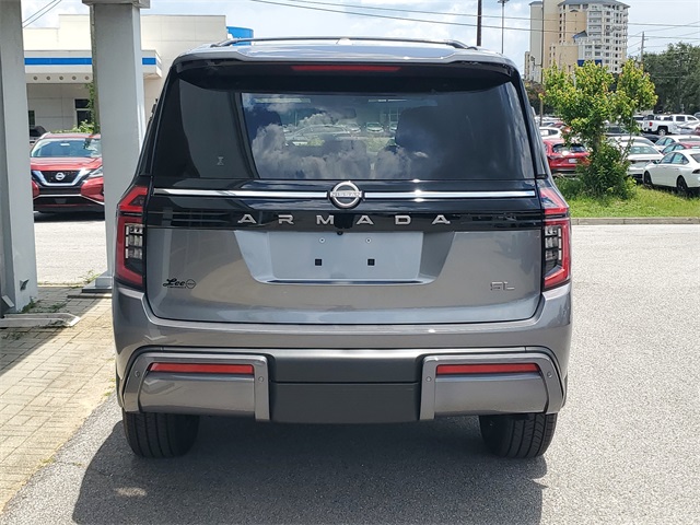 2025 Nissan Armada SL photo 4
