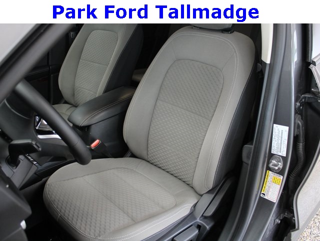 2022 Ford Escape SE photo 12