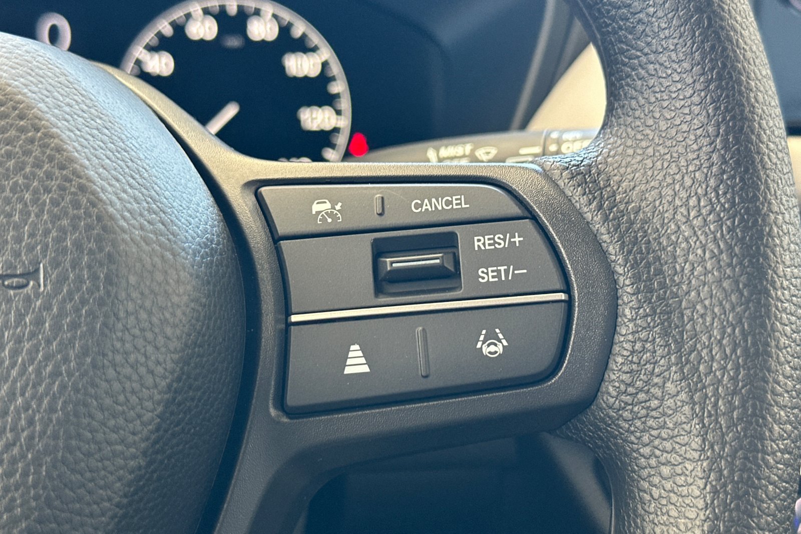 2026 Honda HR-V LX photo 26