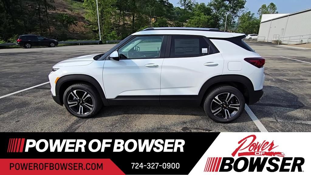 2026 Chevrolet Trailblazer LT photo 3