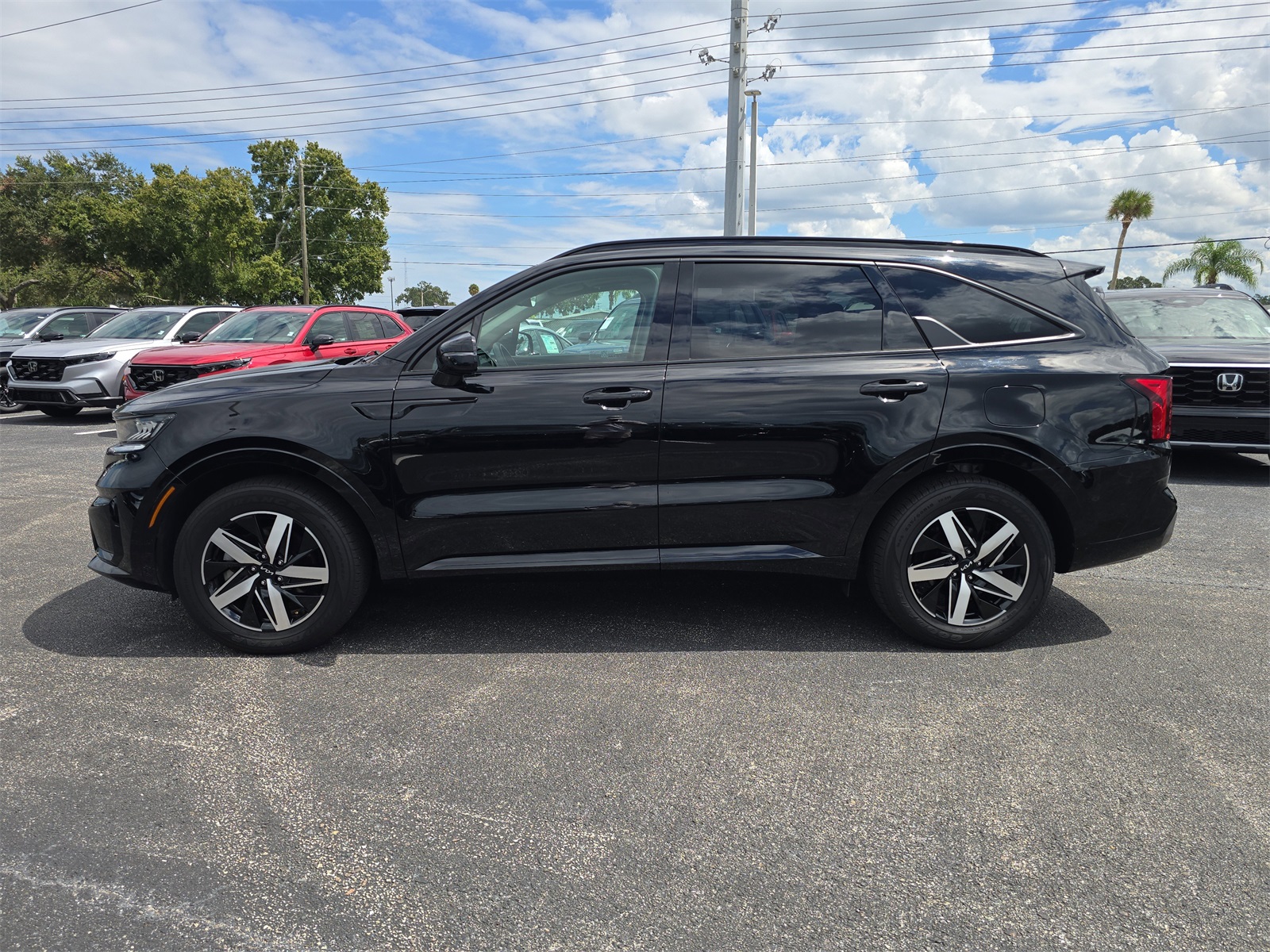 2023 Kia Sorento S photo 5