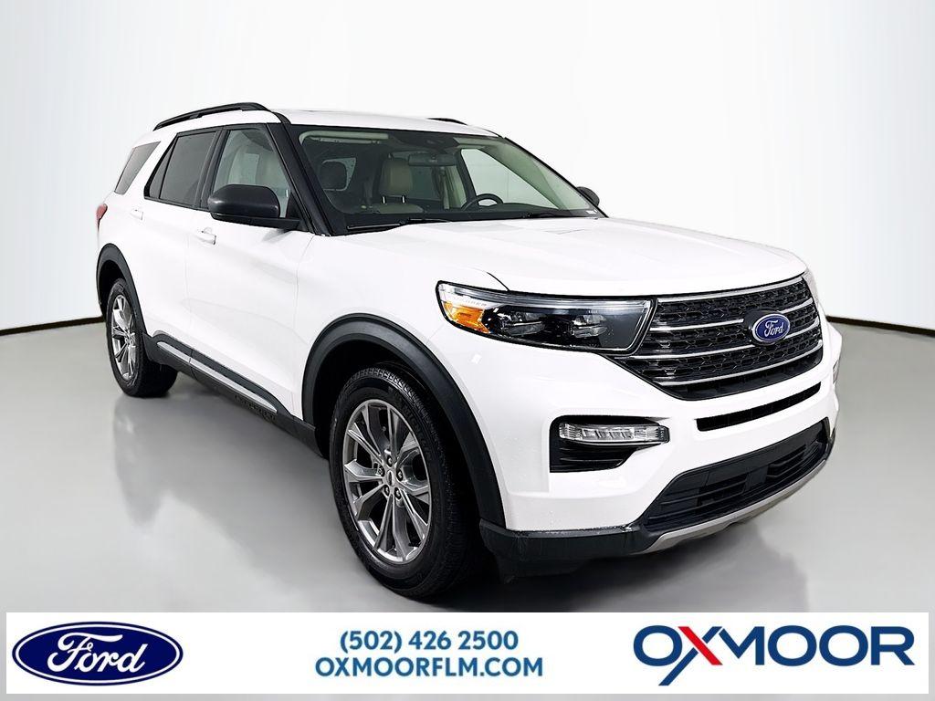 2023 Ford Explorer XLT's photo