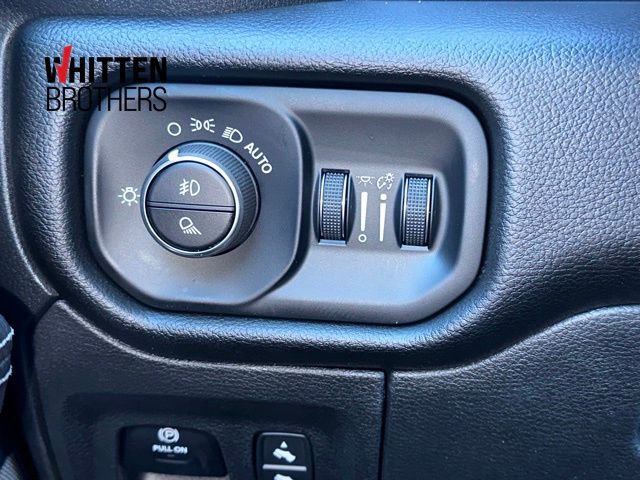 2025 Ram 1500 Laramie photo 17
