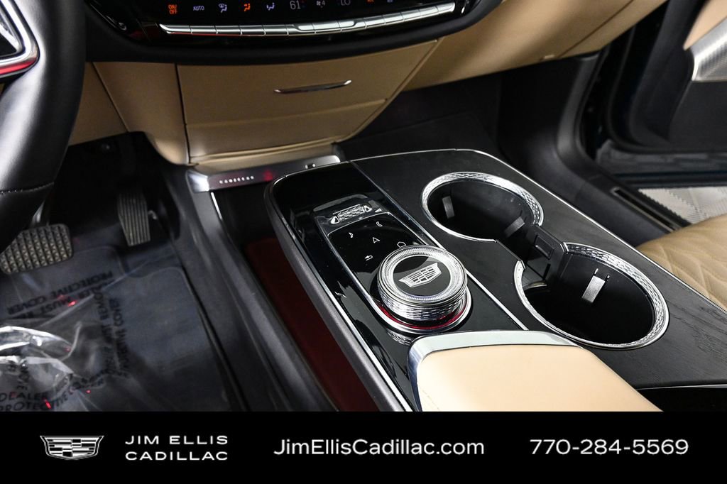 2024 Cadillac Lyriq Sport photo 16
