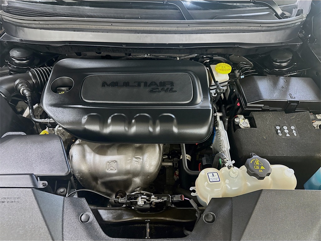 2023 Jeep Cherokee Altitude photo 21