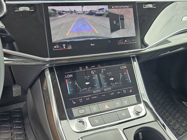 2024 Audi Q7 45 Premium Plus photo 9