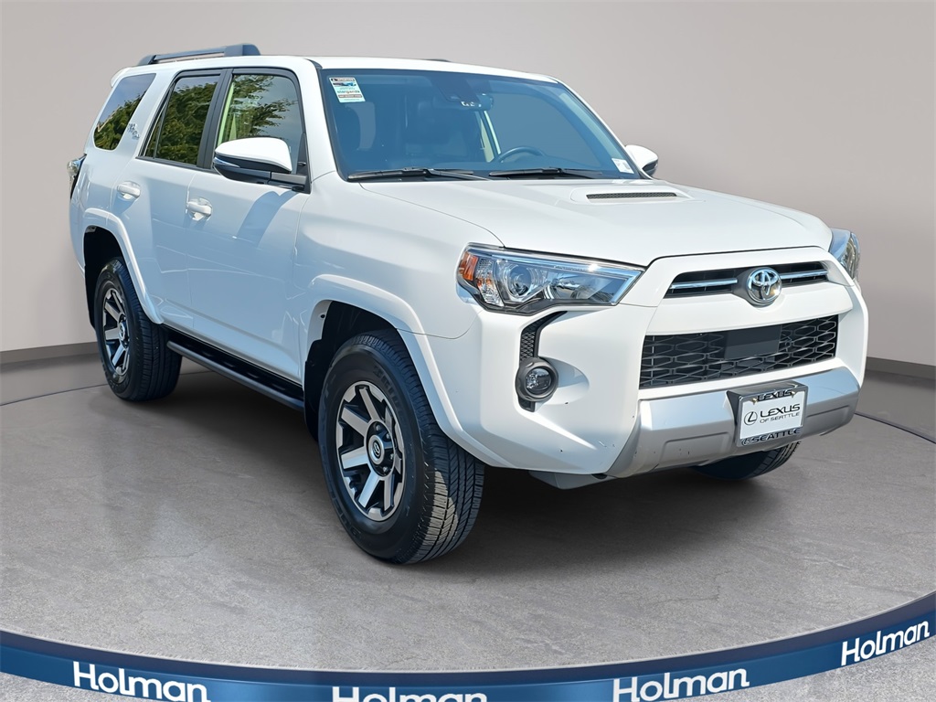2023 Toyota 4Runner TRD Off-Road Premium photo 3