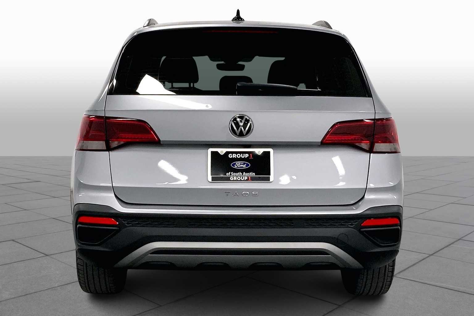2023 Volkswagen Taos S photo 3