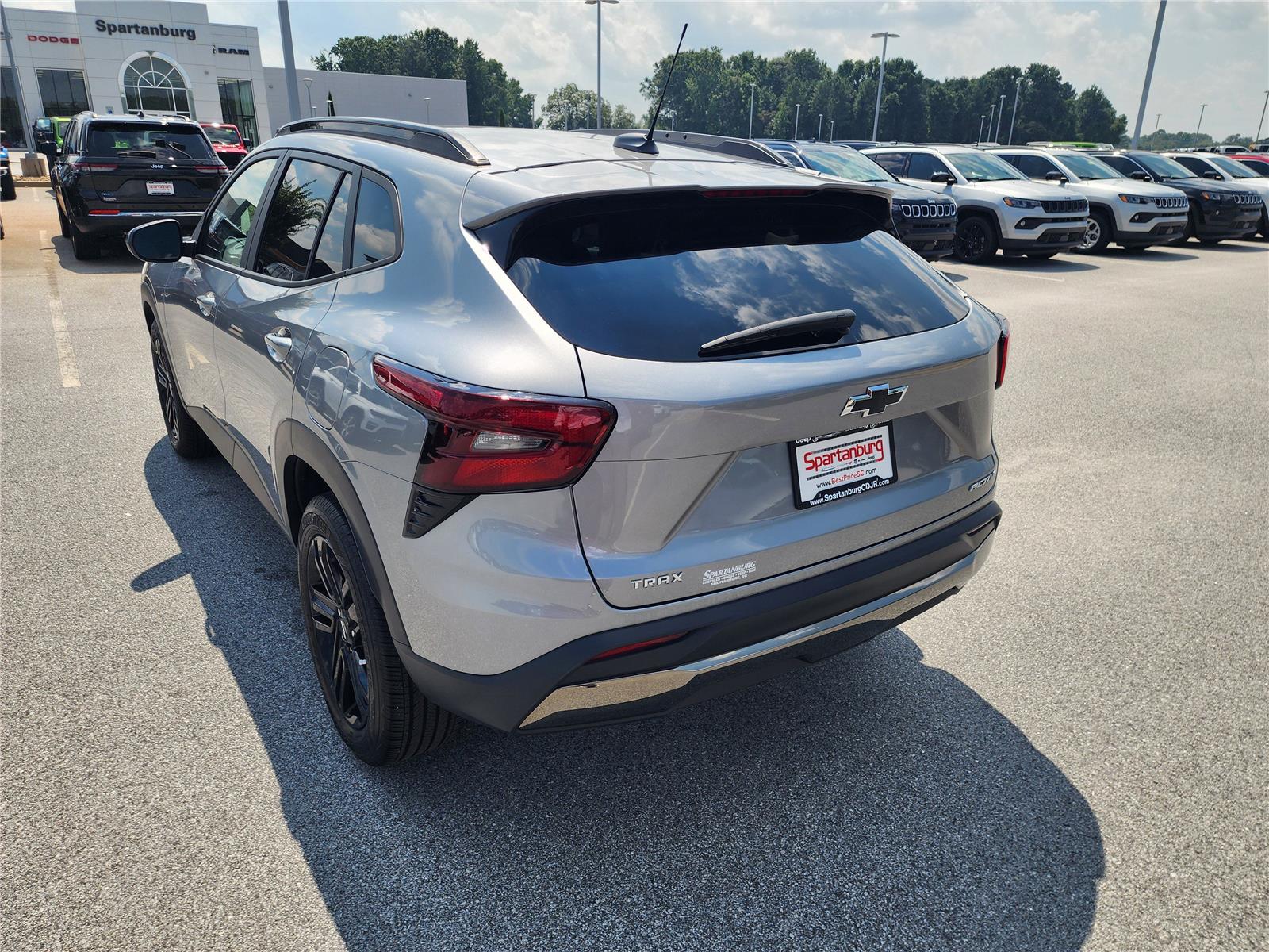 2025 Chevrolet Trax ACTIV photo 3