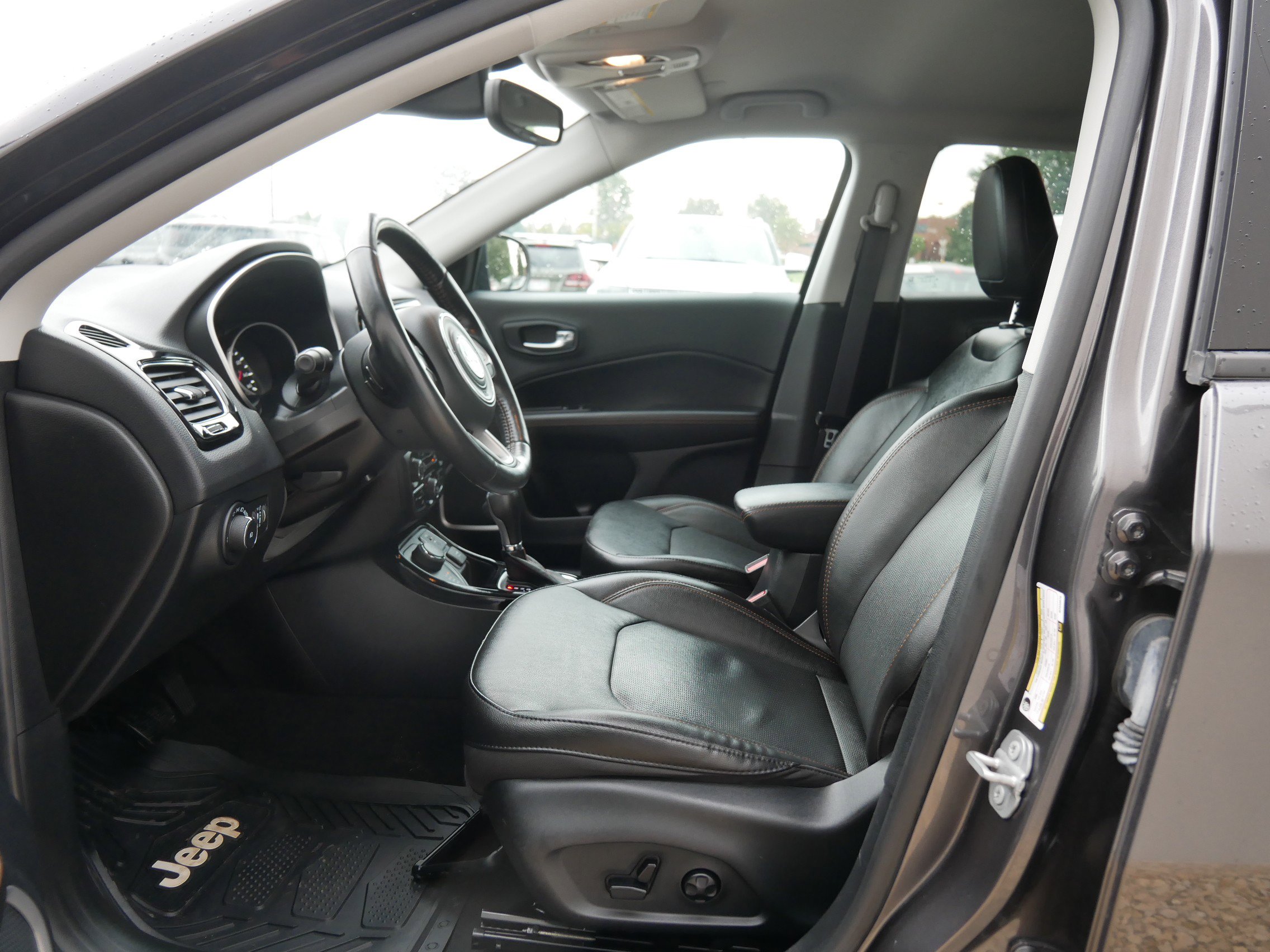 2021 Jeep Compass Limited photo 10