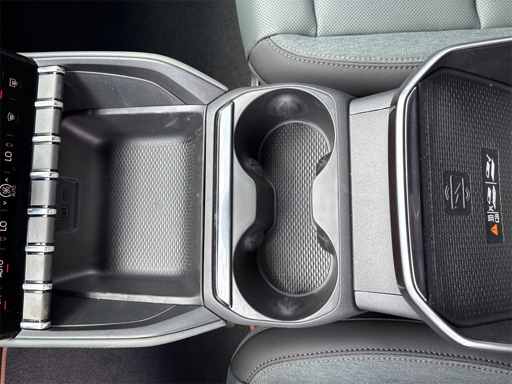 2026 GMC TERRAIN - Image 24