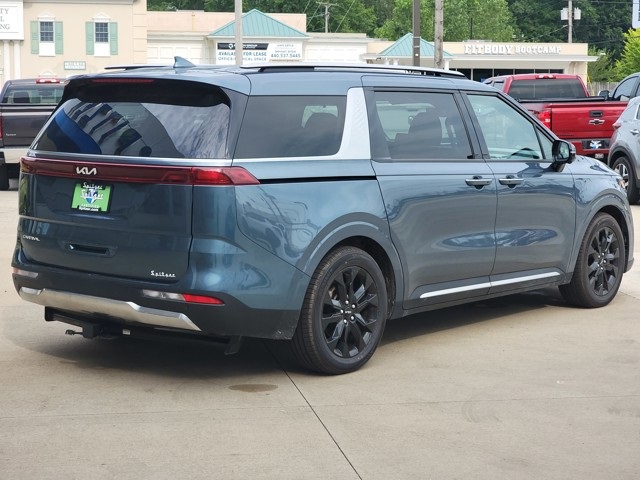 2023 Kia Carnival SX photo 4