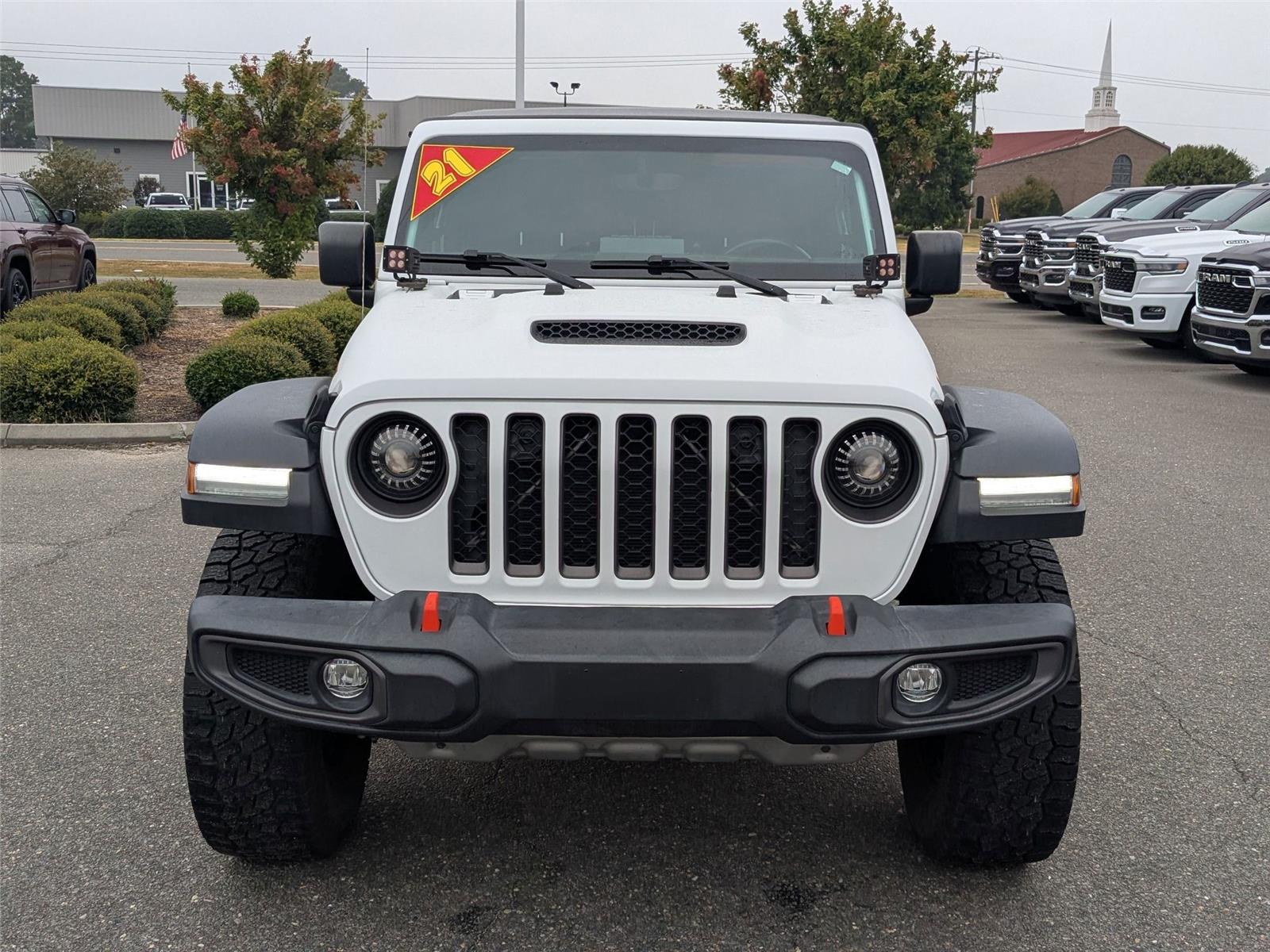 2021 Jeep Gladiator Mojave photo 2