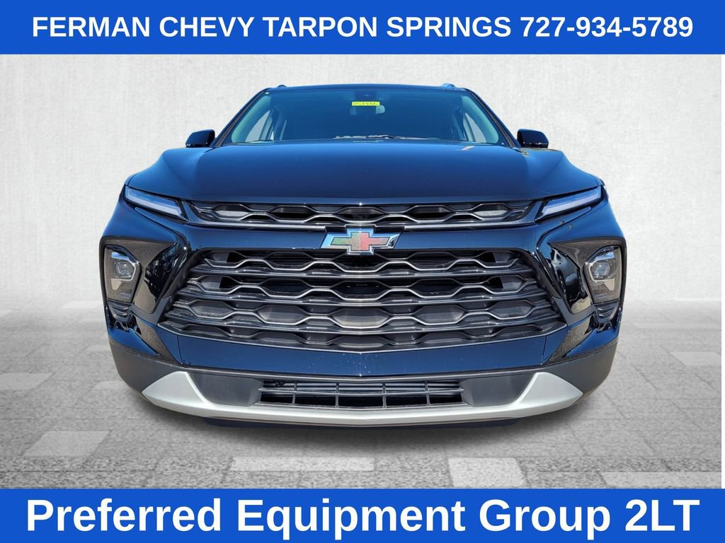 2025 Chevrolet Blazer 2LT photo 2