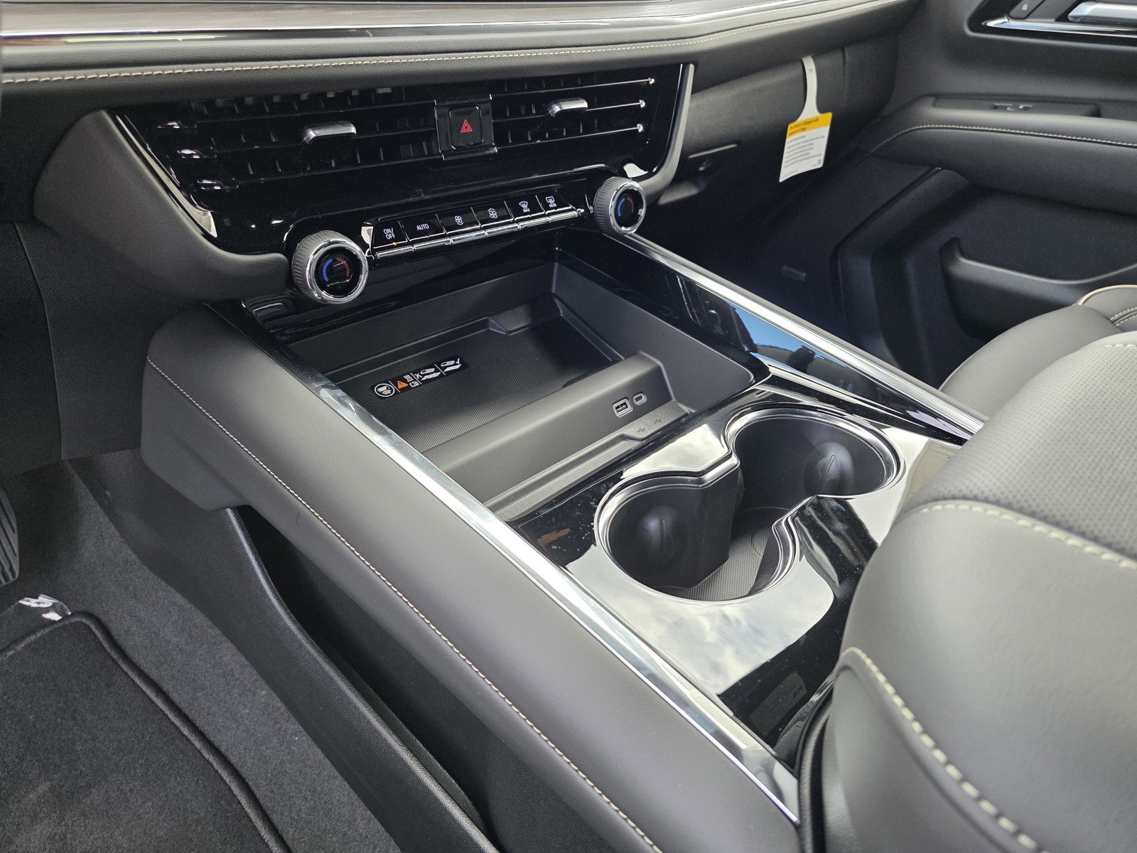2026 Chevrolet Tahoe Premier photo 28