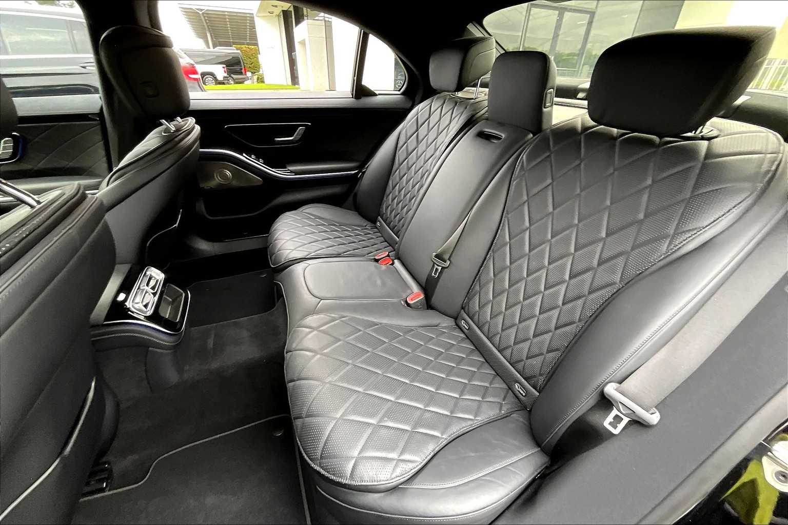 2022 Mercedes Benz S 580 4MATIC photo 18