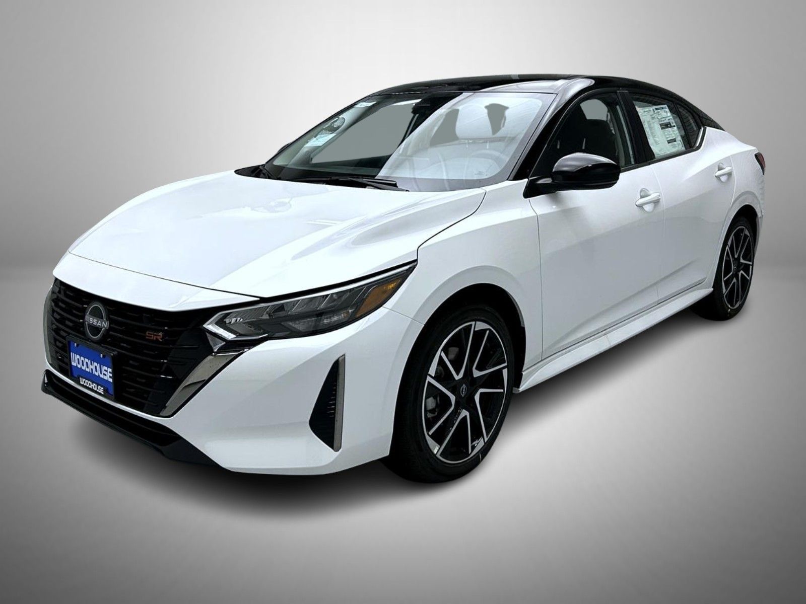 2025 Nissan Sentra SR's photo