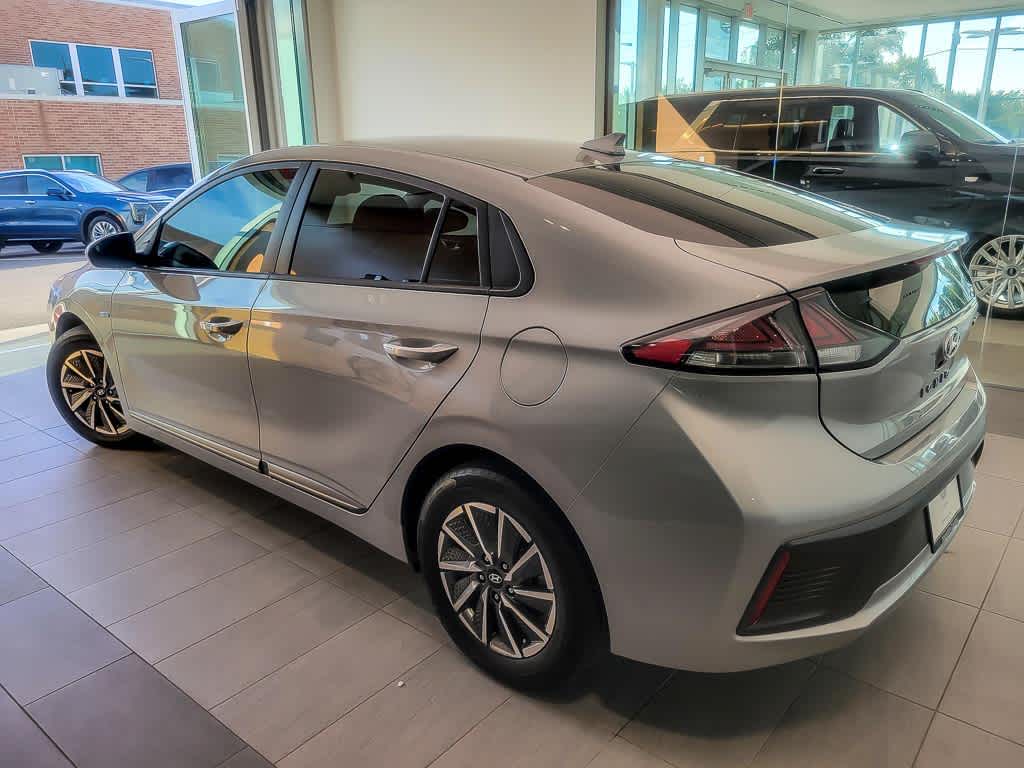 2020 Hyundai Ioniq Electric SE photo 2