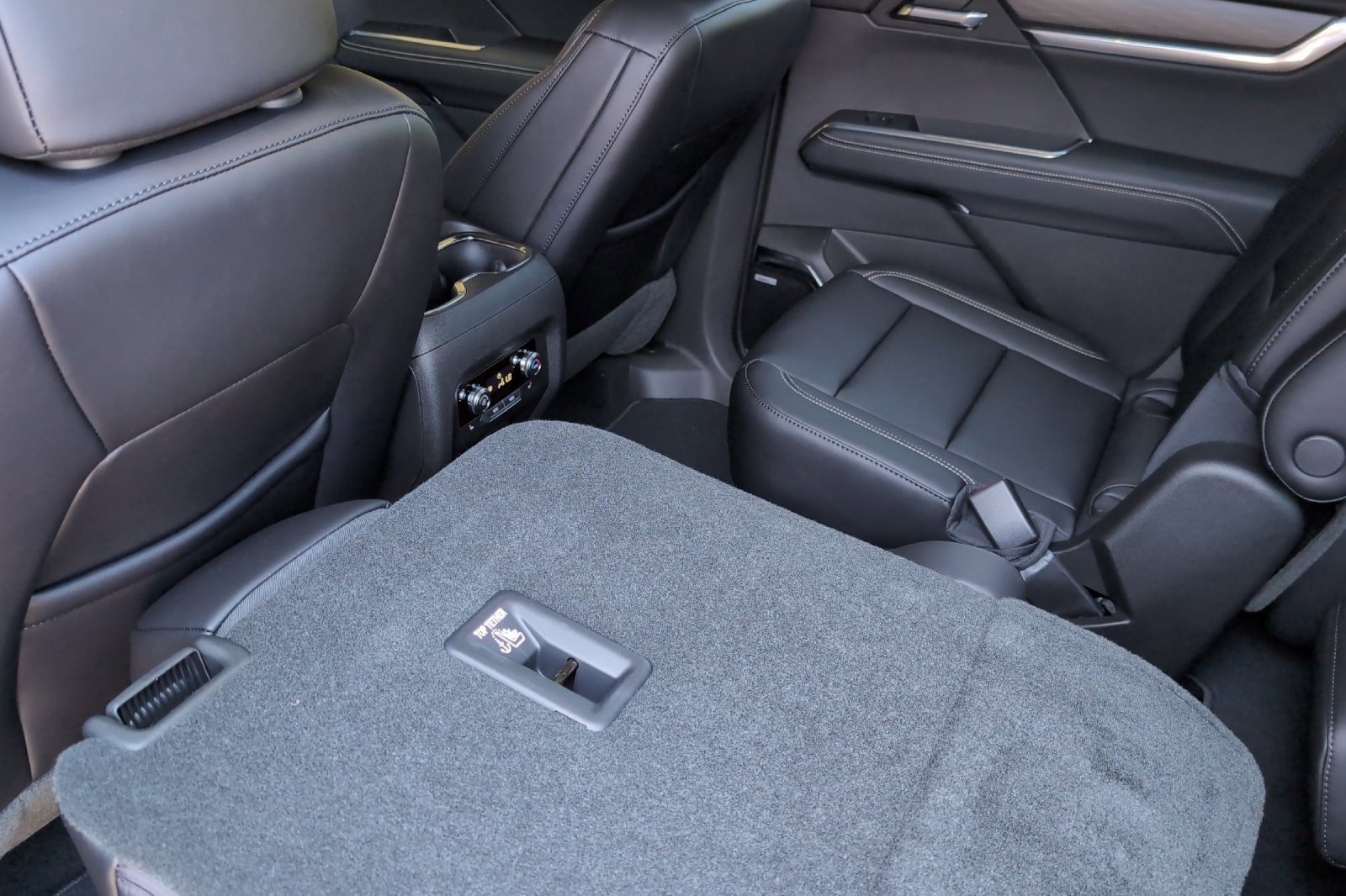 2026 Gmc Acadia Elevation photo 12