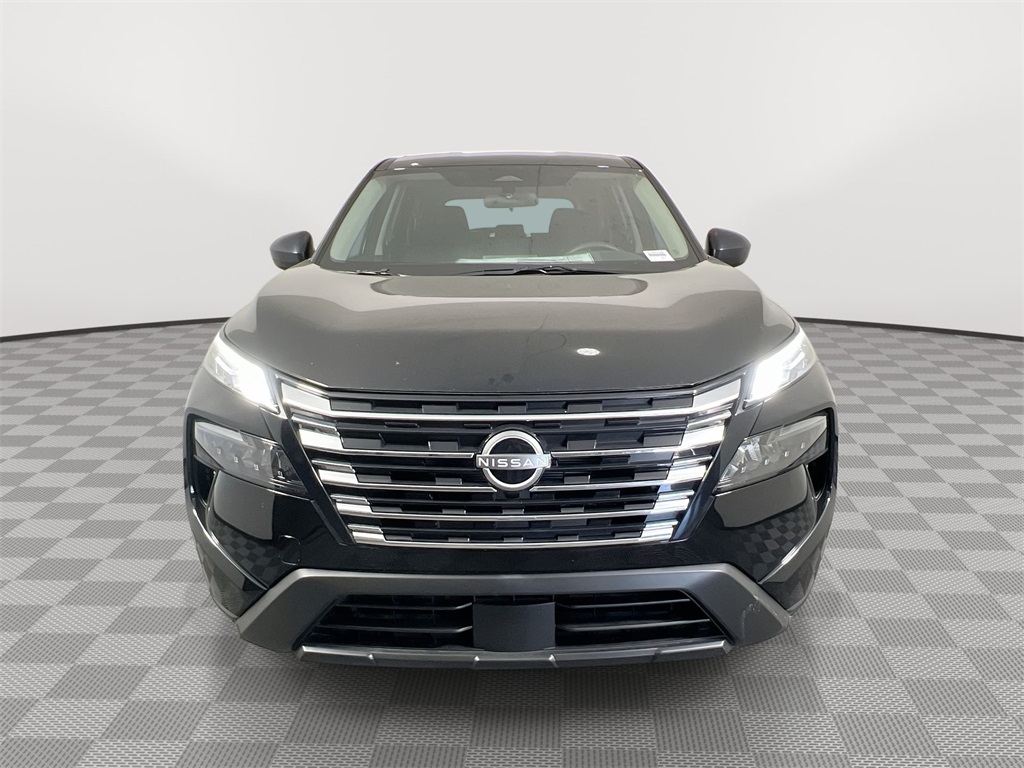 2025 Nissan Rogue S photo 3