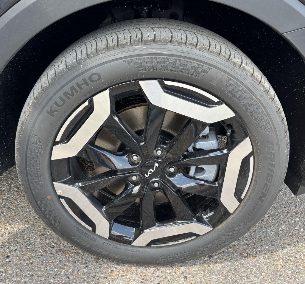 2025 Kia Telluride S photo 20