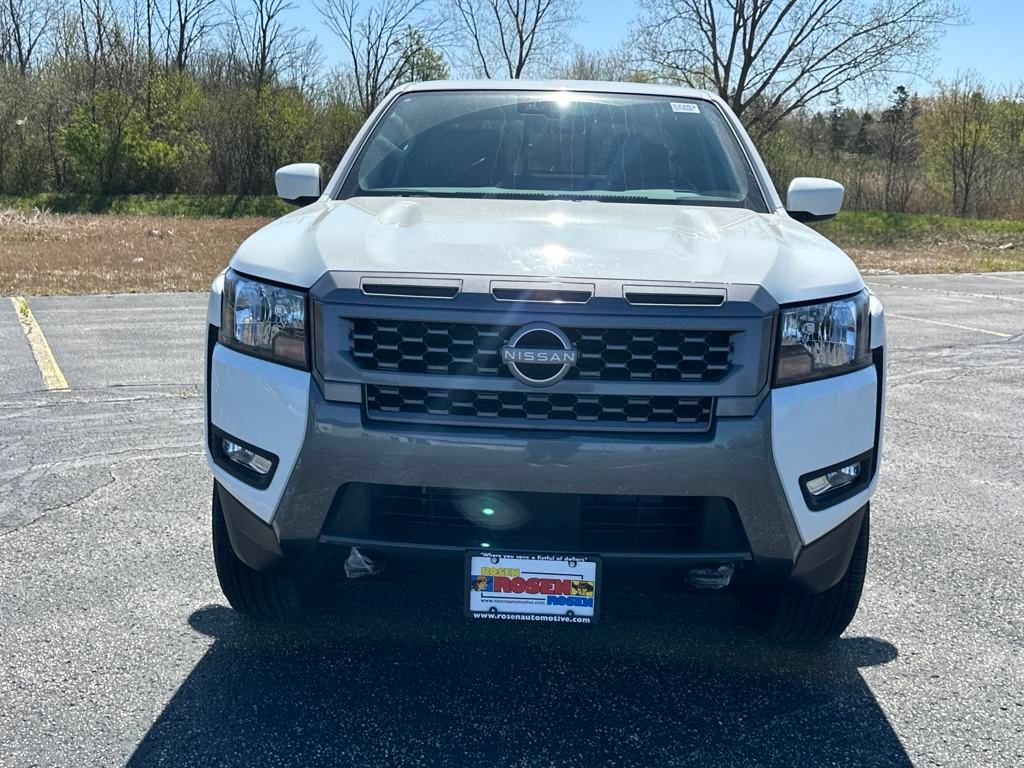 2025 Nissan Frontier SV photo 8