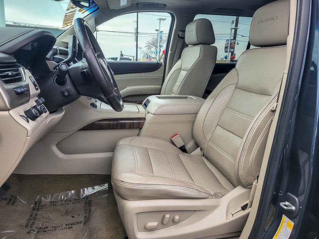 2019 GMC YUKON XL - Image 12