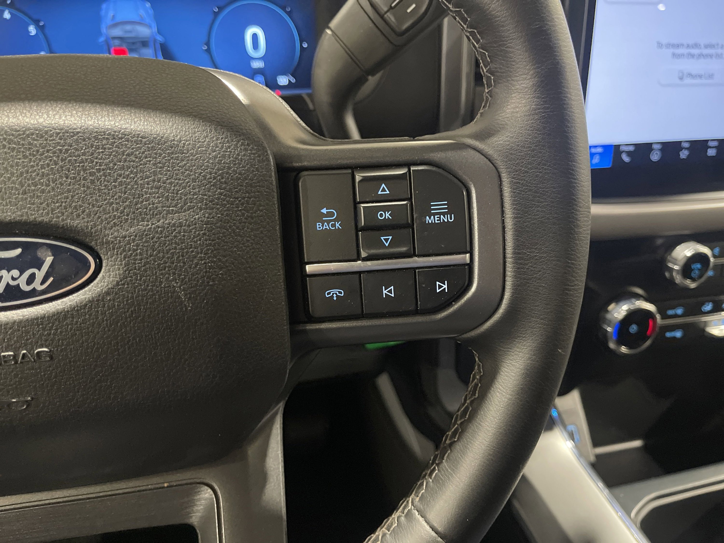 2024 Ford F-150 XLT photo 17