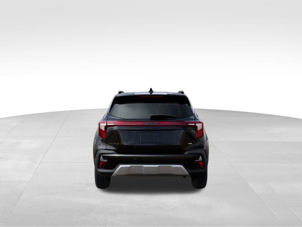 2025 Kia Seltos S photo 3