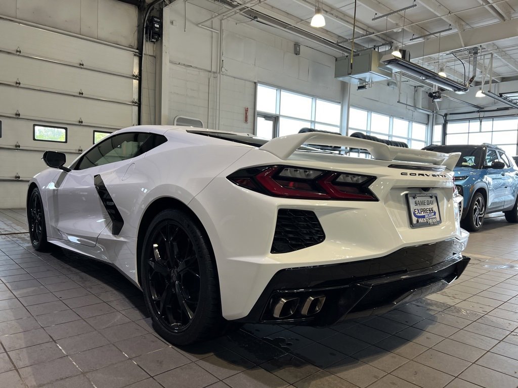 2022 Chevrolet Corvette Stingray 2LT photo 5