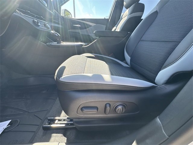2025 Buick Envista Preferred photo 12