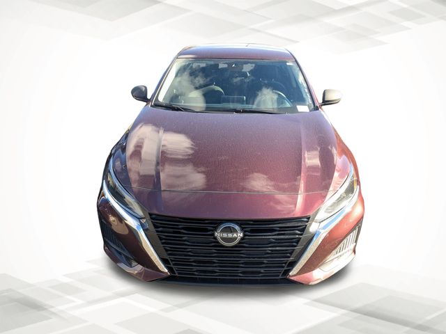 2024 Nissan Altima 2.5 SV photo 4