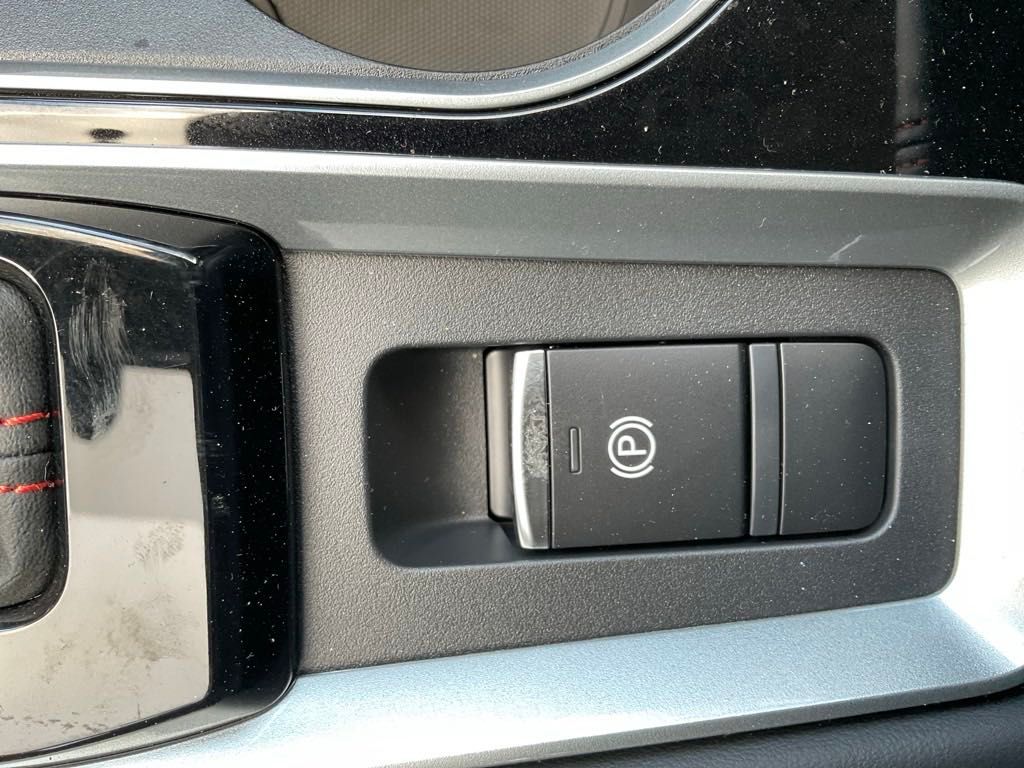 2025 Nissan Altima 2.5 SR photo 25
