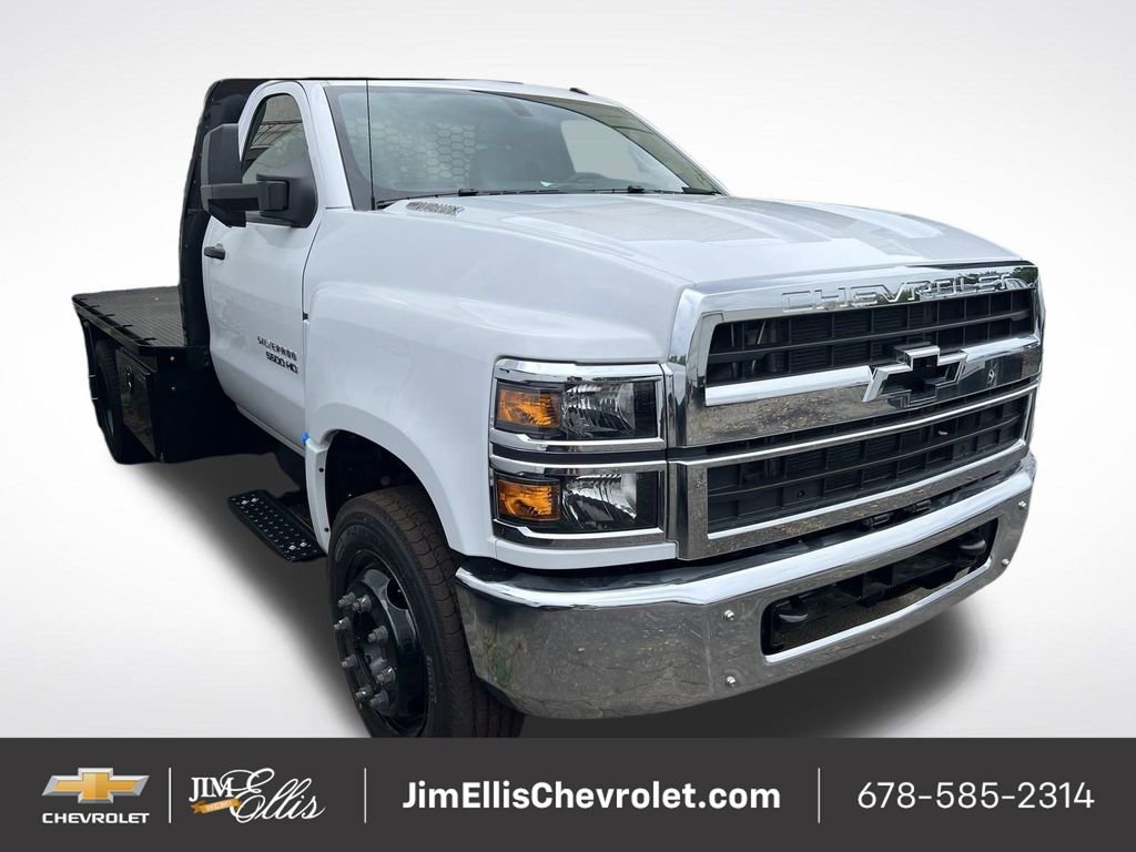 2024 Chevrolet Silverado 4500 Medium Duty Chassis Cab Work Truck's photo