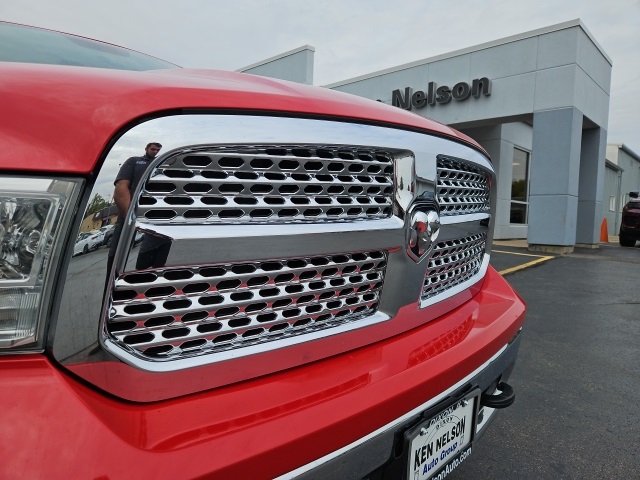 2016 Ram 1500 Laramie photo 4