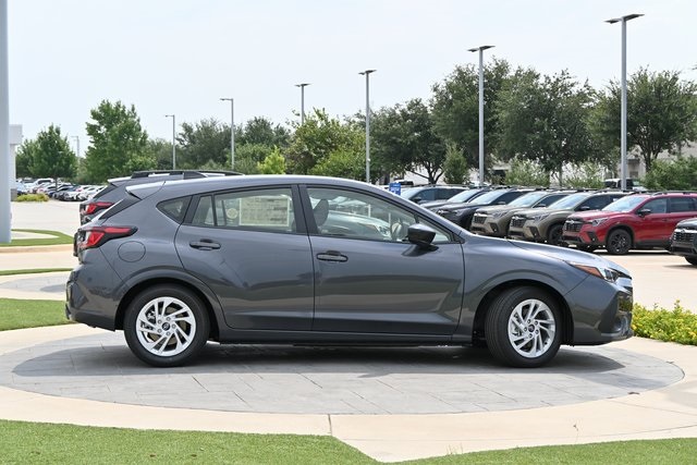 2025 Subaru Impreza Base photo 2