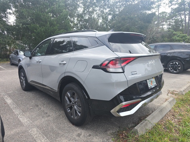 2025 Kia Sportage SX photo 3