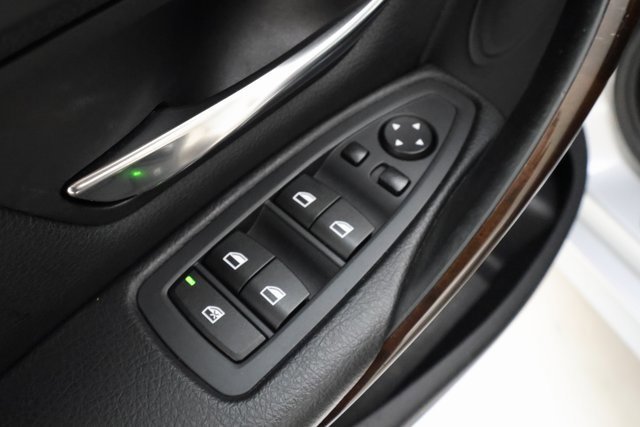 2015 Bmw 328i xDrive Sedan SA photo 7